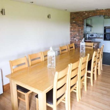 Вилла Marsh Farm Hall Great Eccleston Экстерьер фото